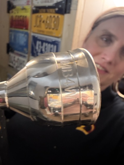 Mouthpiece porn.